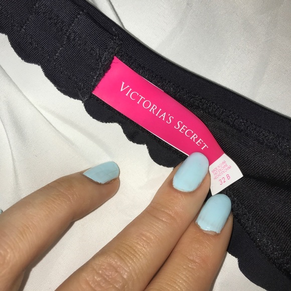 Victoria’s Secret bathing suit - Picture 3 of 3